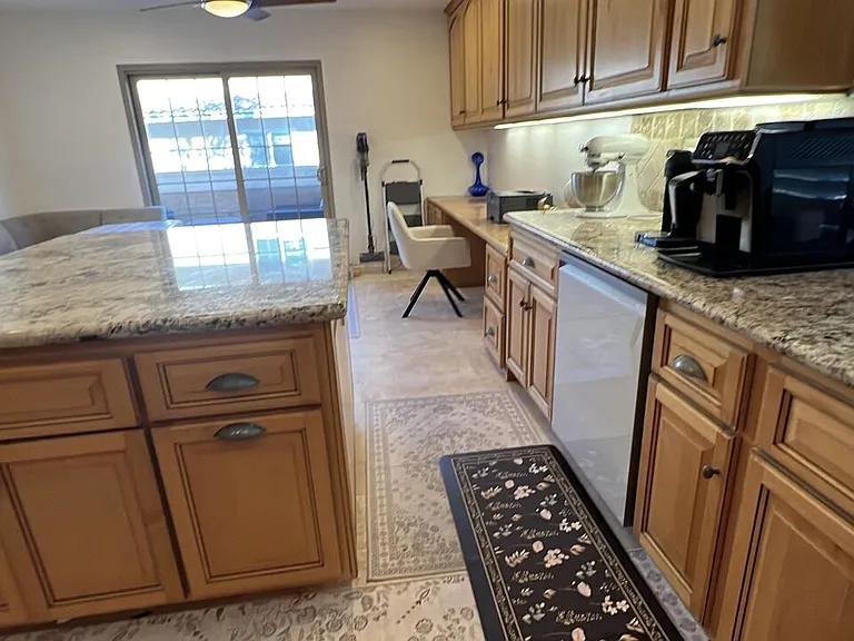 7825 Seaglen Dr #34 — Photo 14