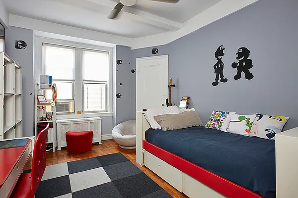 Sold by Compass | media 5