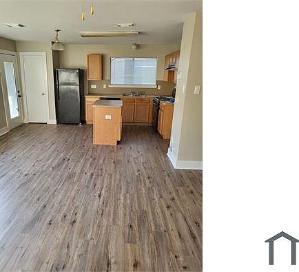 5th image of 11938 Chanteloup Dr