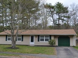 17 Rainbow Cir, Middleboro, MA 02346