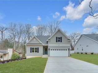 212 Kyle Rd, Winston Salem, NC 27104