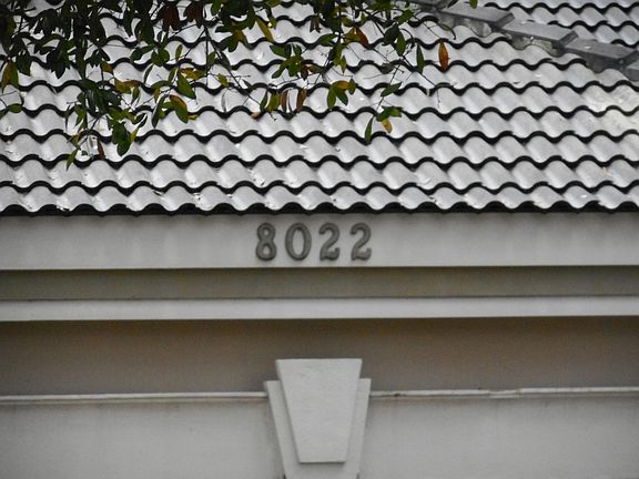 2nd image of 8022 Landgrove Ct