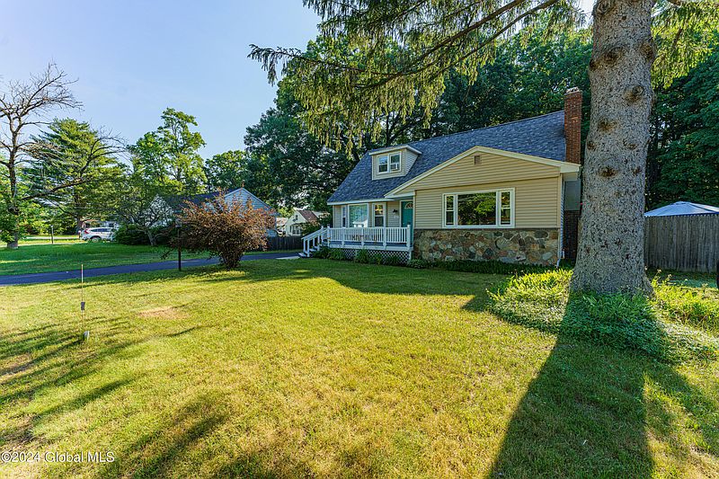 2nd image of 46 Greenfield Avenue