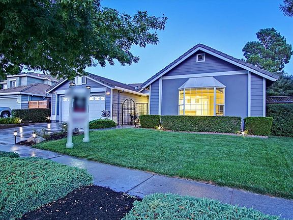 2nd image of 9412 Saddler Dr