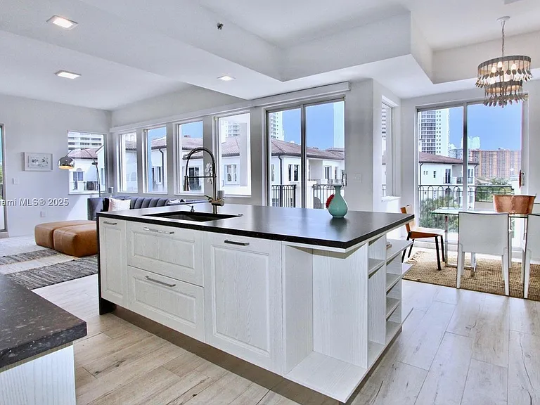 3500 Island Blvd #DPH01 — Photo 20