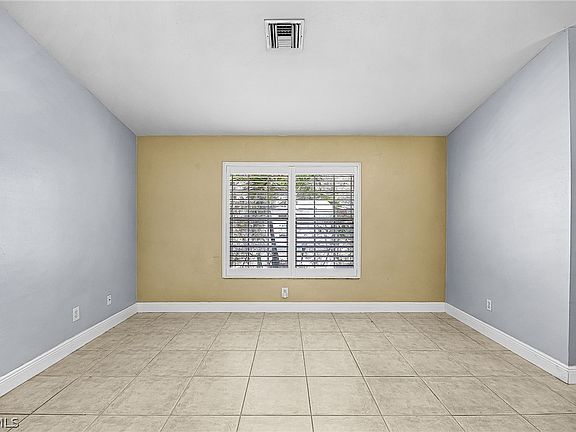 5th image of 15552 Horseshoe Ln