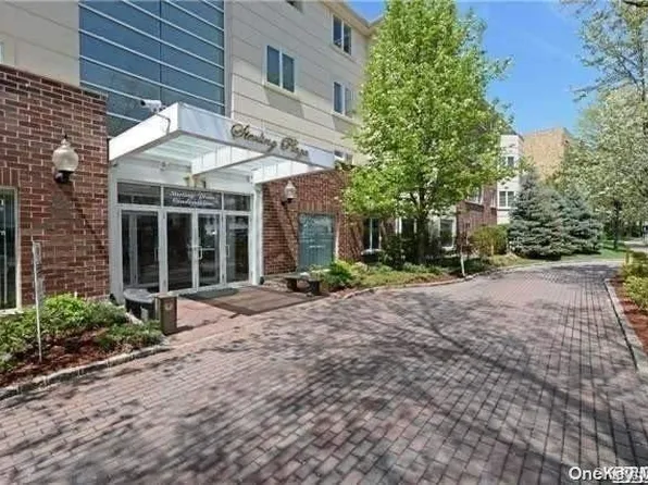 171 Great Neck Road #4C, Great Neck, NY 11021