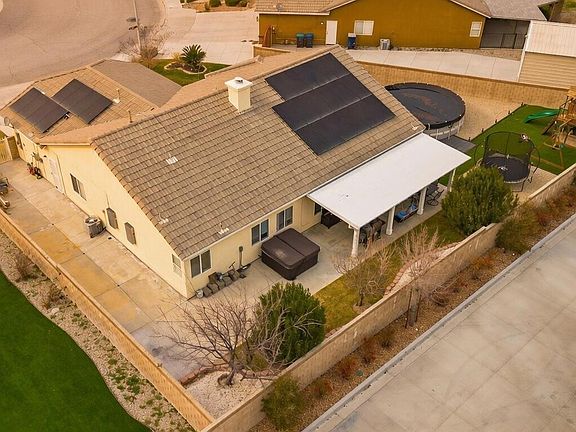 3rd image of 43846 Johns Ct
