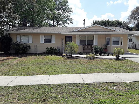 2nd image of 2607 Stratford Dr