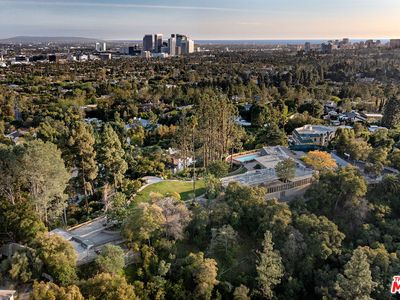 1005 N Alpine Dr, Beverly Hills, CA, 90210