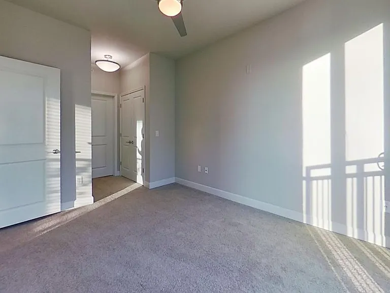 The Vue at Creve Coeur Apartments — Photo 43