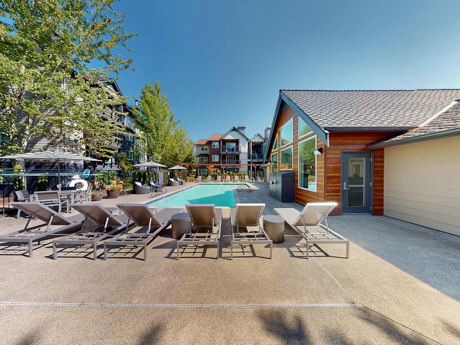 Redmond Place Apartments — Photo 4
