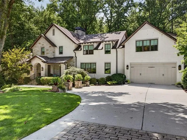 4584 Meadow Valley Dr, Sandy Springs, GA 30342