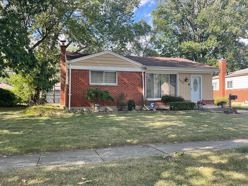1st image of 255 N Hecht Dr E