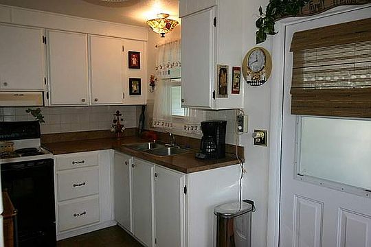 4th image of 122 Forest Dr