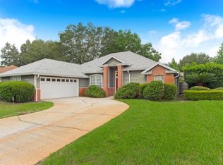 8452 Country Bend Cir E, Jacksonville, FL 32244