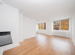 140 Riverside Blvd APT 1521, New York, NY 10069