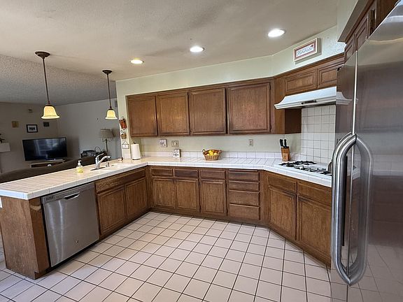 4th image of 12670 Crescentmeadow Ct