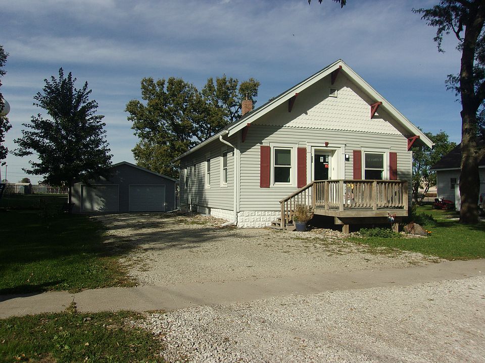 1st image of 225 Nw 4th Street