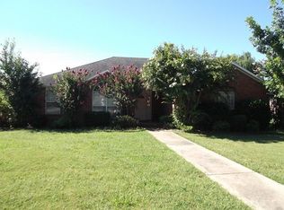 2809 NW 3rd St, Bentonville, AR 72712