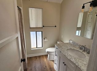 1226 W Palm Ave, Orange, CA 92868