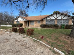821 E Highway 199, Springtown, TX 76082
