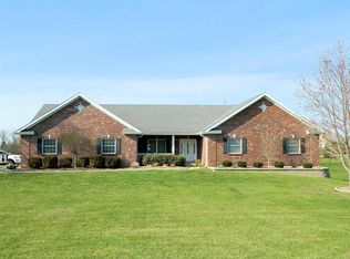 2123 Chickadee Ct, O'Fallon, MO 63366