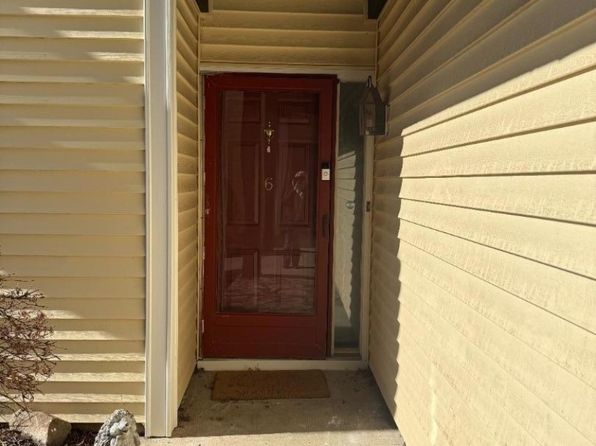 713 Pinehurst Ct Unit 6