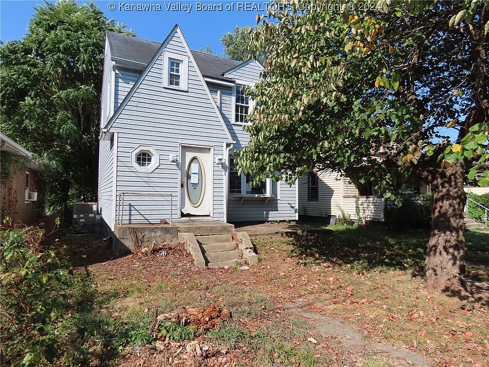 1st image of 315 3rd Ave