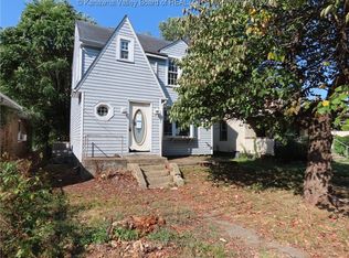 315 3rd Ave, Glasgow, WV 25086