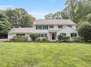 215 Leroy Ave, Darien, CT 06820