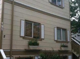 131 21st Ave E #2, Seattle, WA 98112