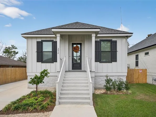 3916 Norwood Dr, Chalmette, LA 70043