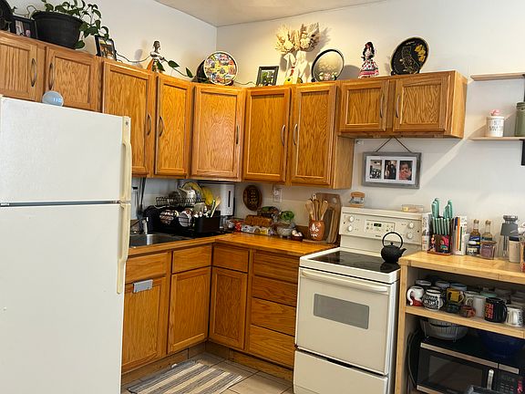 refrigerator / cooking area