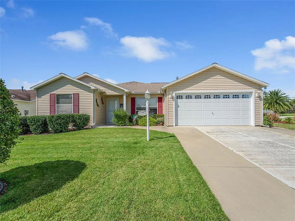 2 bed, 2.0 bath, 1142 sqft, $2,250 — Photo 1
