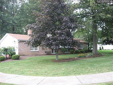 3rd image of 2111 Coit Dr NW