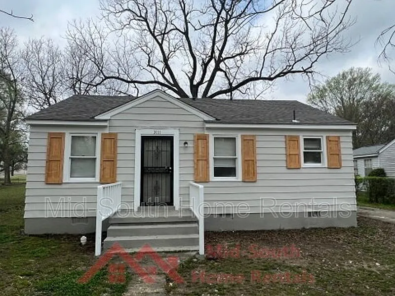 3 bed, 1.0 bath, 938 sqft, $1,250 — Photo 2