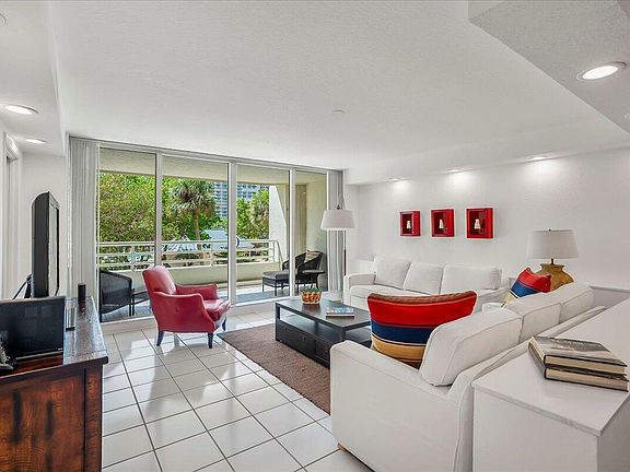 3rd image of 4201 N Ocean Blvd APT 203