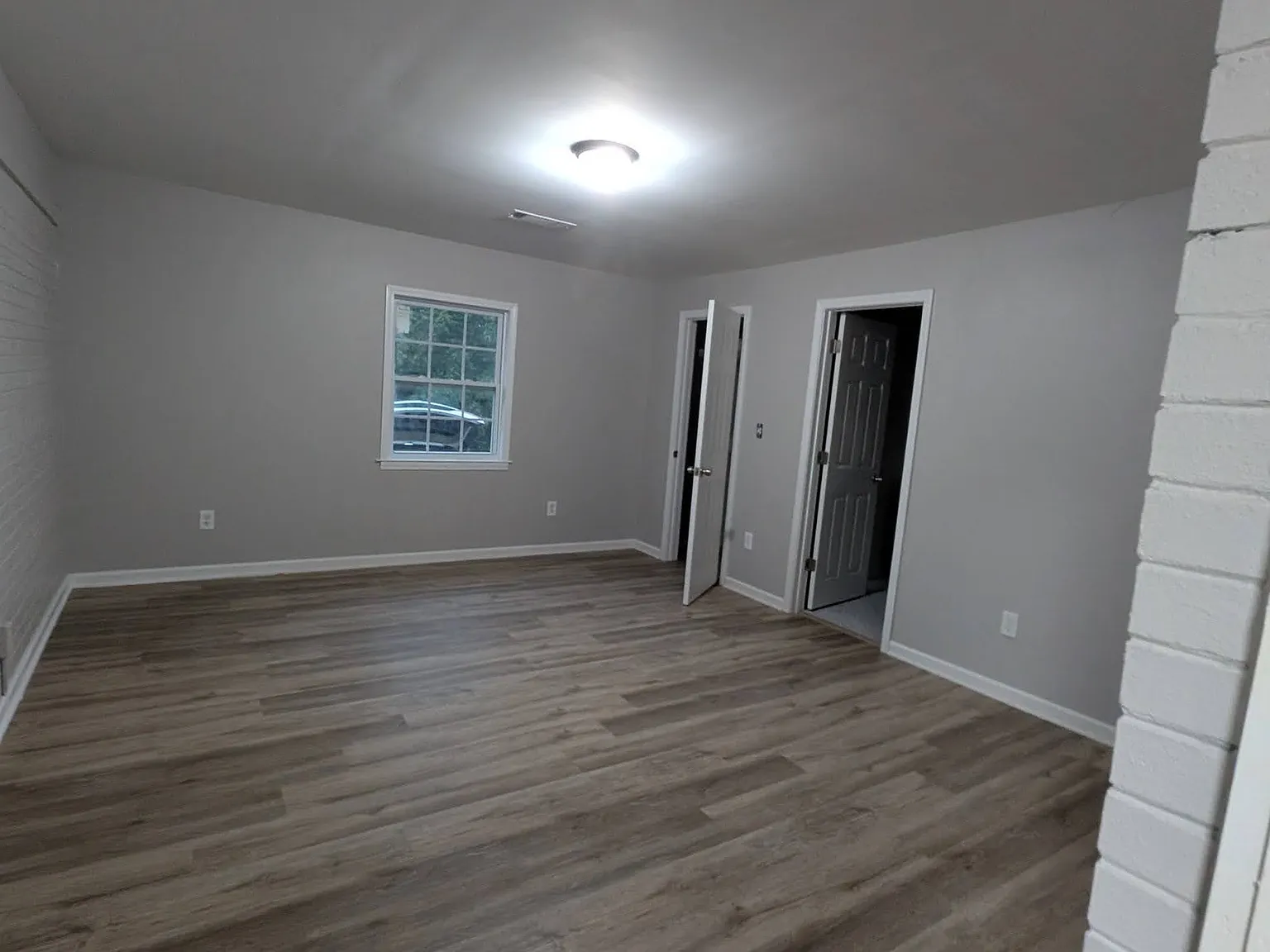 4 bed, 2.5 bath, 1480 sqft, $2,100 — Photo 2