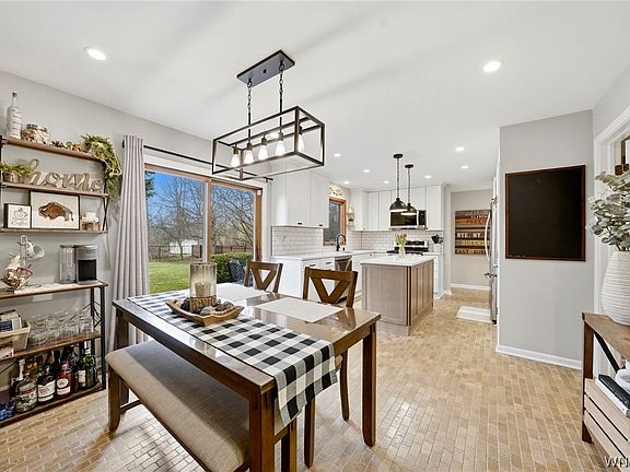 4th image of 9165 Greiner Rd