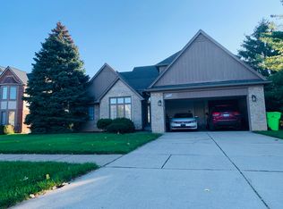 47640 Freedom Valley Dr, Macomb, MI 48044