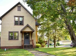 732 9th Ave, Two Harbors, MN 55616