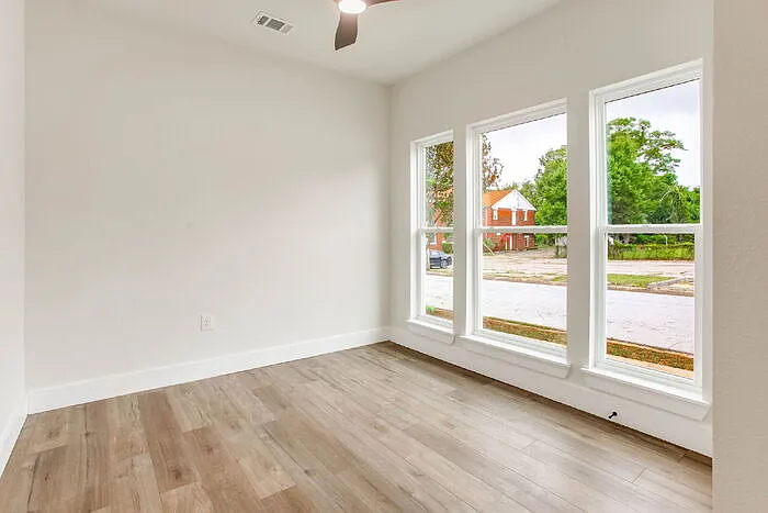 14 South Ave — Photo 12