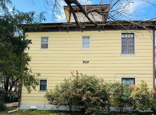 707 Vance St #A, Taylor, TX 76574