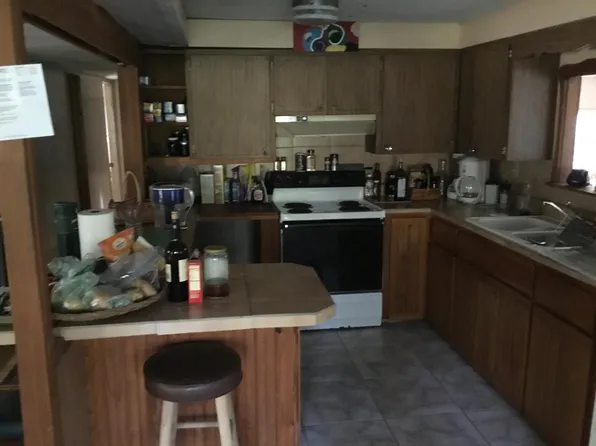 7616 Smith Creek Rd, Sopchoppy, FL 32358