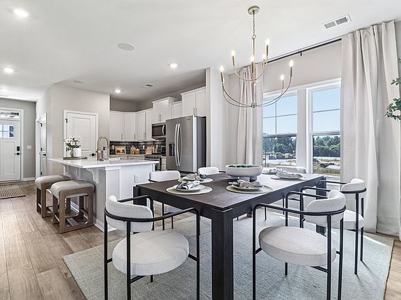 7th image of this home
