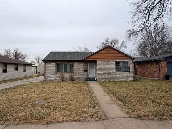1210 W E Street, North Platte, NE 69101