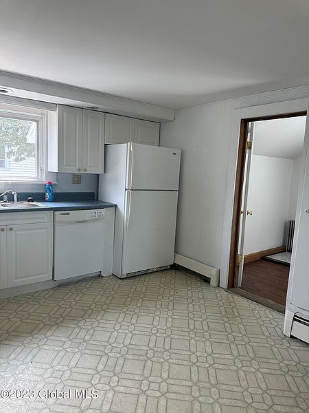 2nd image of 128 Main Street