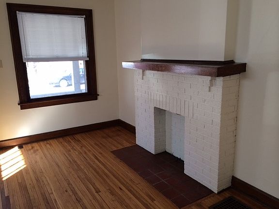 5th image of 89 W Lakeview Ave