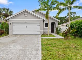 6798 Mitchell St, Jupiter, FL 33458